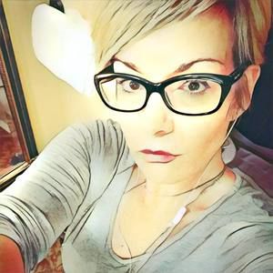 Meet your Posher, Melanie